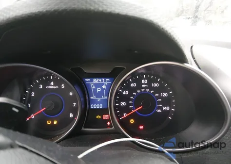 2013 Hyundai Veloster Base W/Black/Base W/Gray/Base W/Red/Re:mix z USA, uszkodzony, nr VIN KMHTC6AD3DU160022